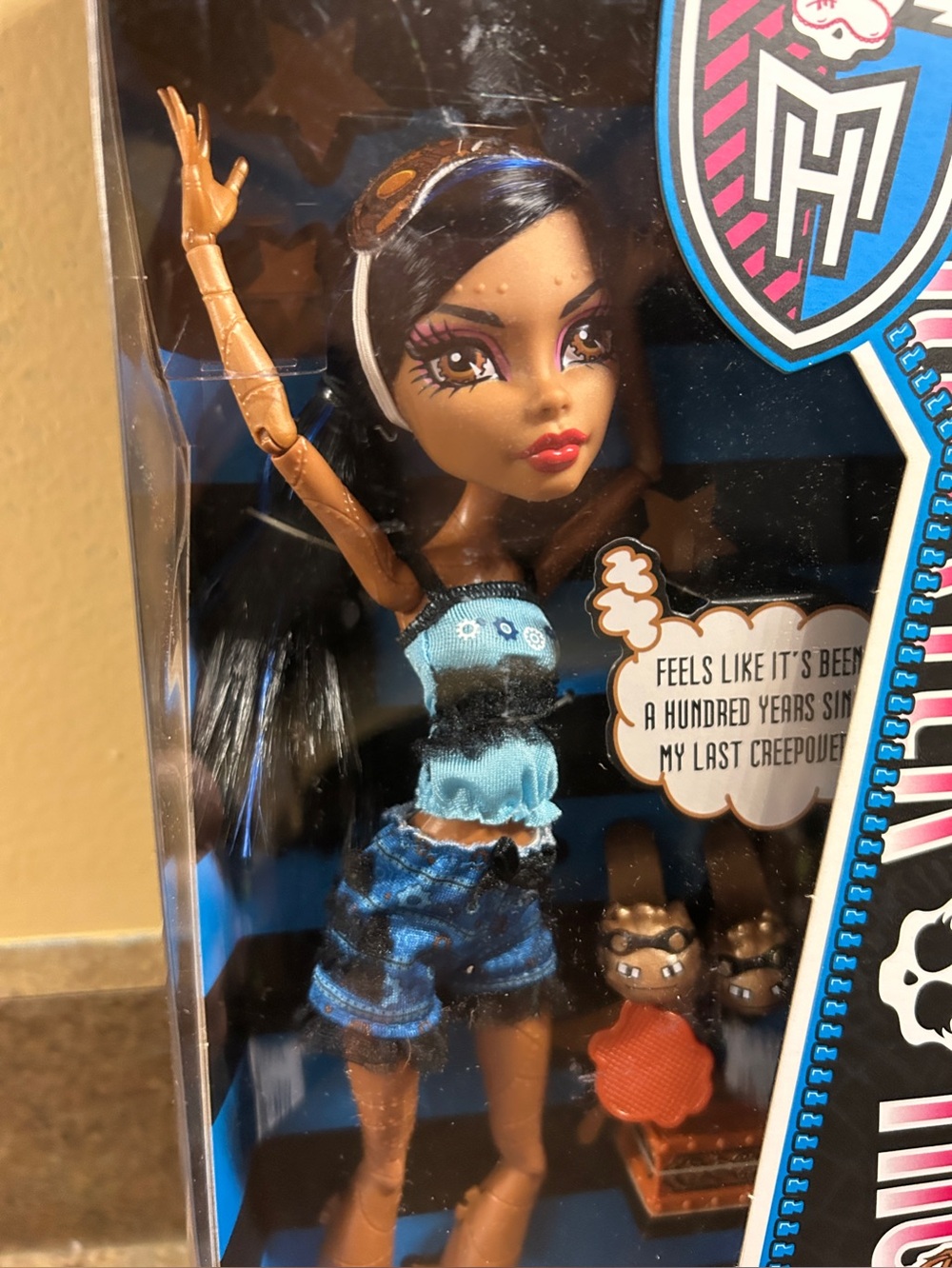 Monster High Robecca Steam Doll “DEAD TIRED”-NIB - Picture 3 of 7